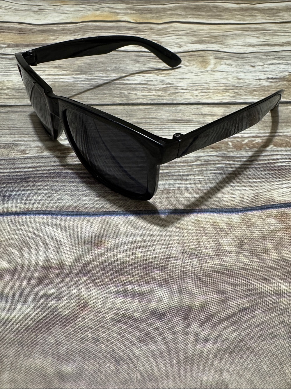 Black Men’s Wayfarer Style Sunglasses